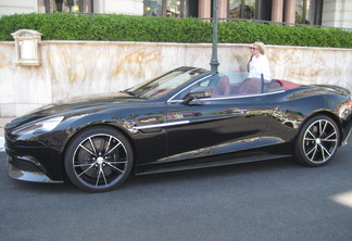 Aston Martin Vanquish Volante