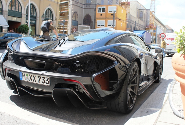 McLaren P1