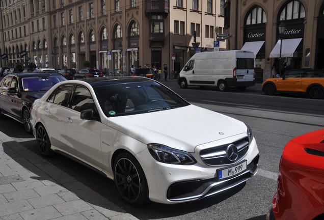 Mercedes-Benz E 63 AMG S W212