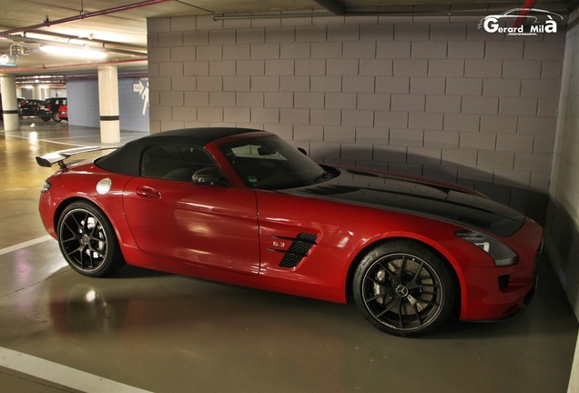 Mercedes-Benz SLS AMG GT Roadster Final Edition