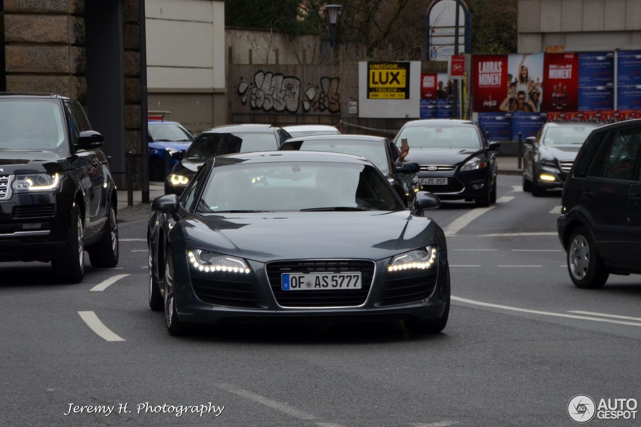 Audi R8