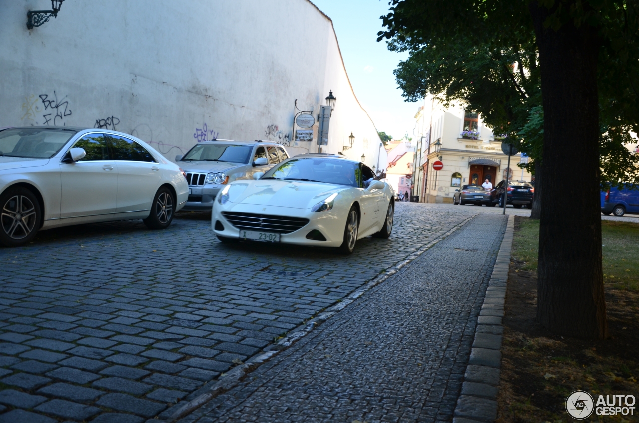 Ferrari California T