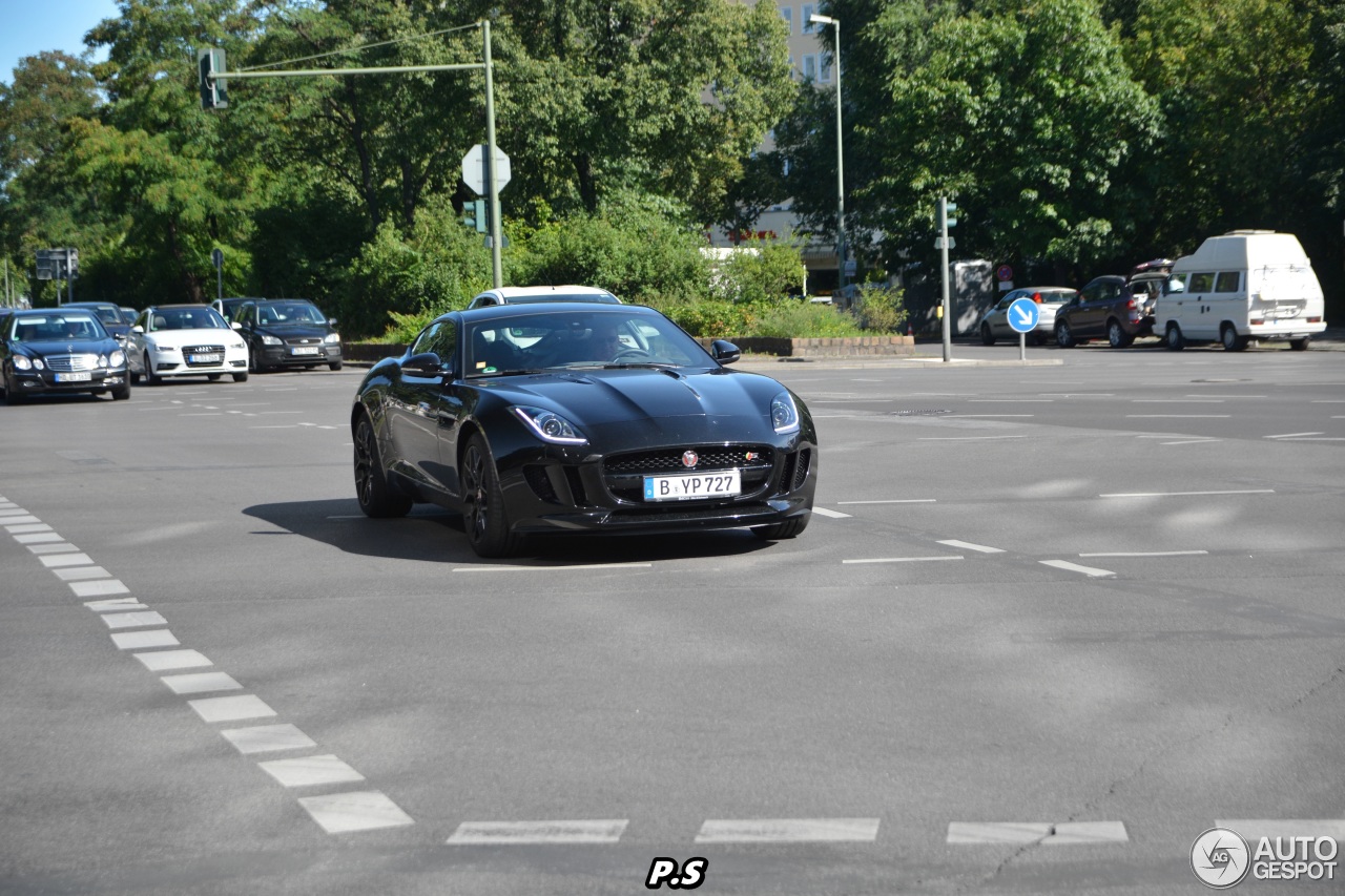 Jaguar F-TYPE S Coupé