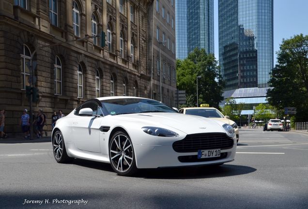 Aston Martin V8 Vantage N420