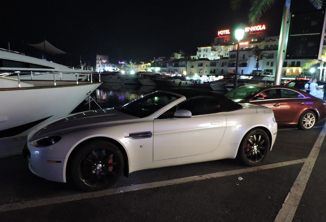 Aston Martin V8 Vantage Roadster