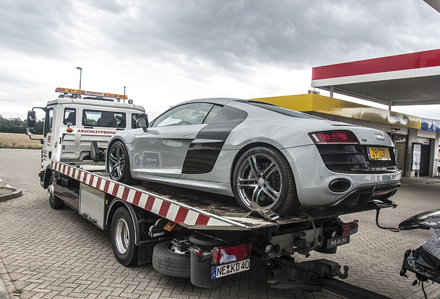 Audi R8 V10