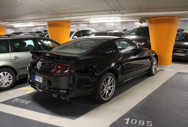 Ford Mustang GT 2013