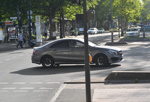 Mercedes-Benz CLA 45 AMG Edition 1 C117