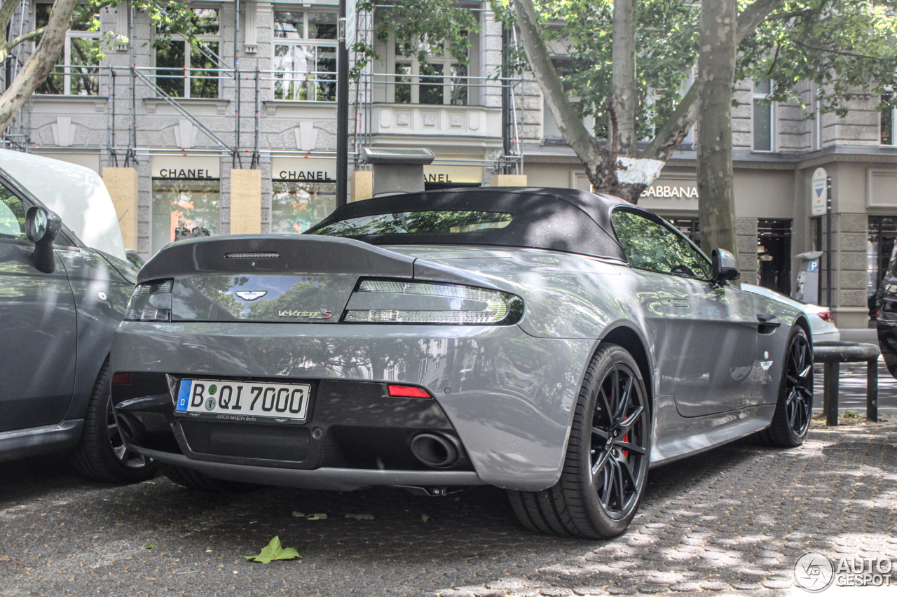 Aston Martin V12 Vantage S Roadster