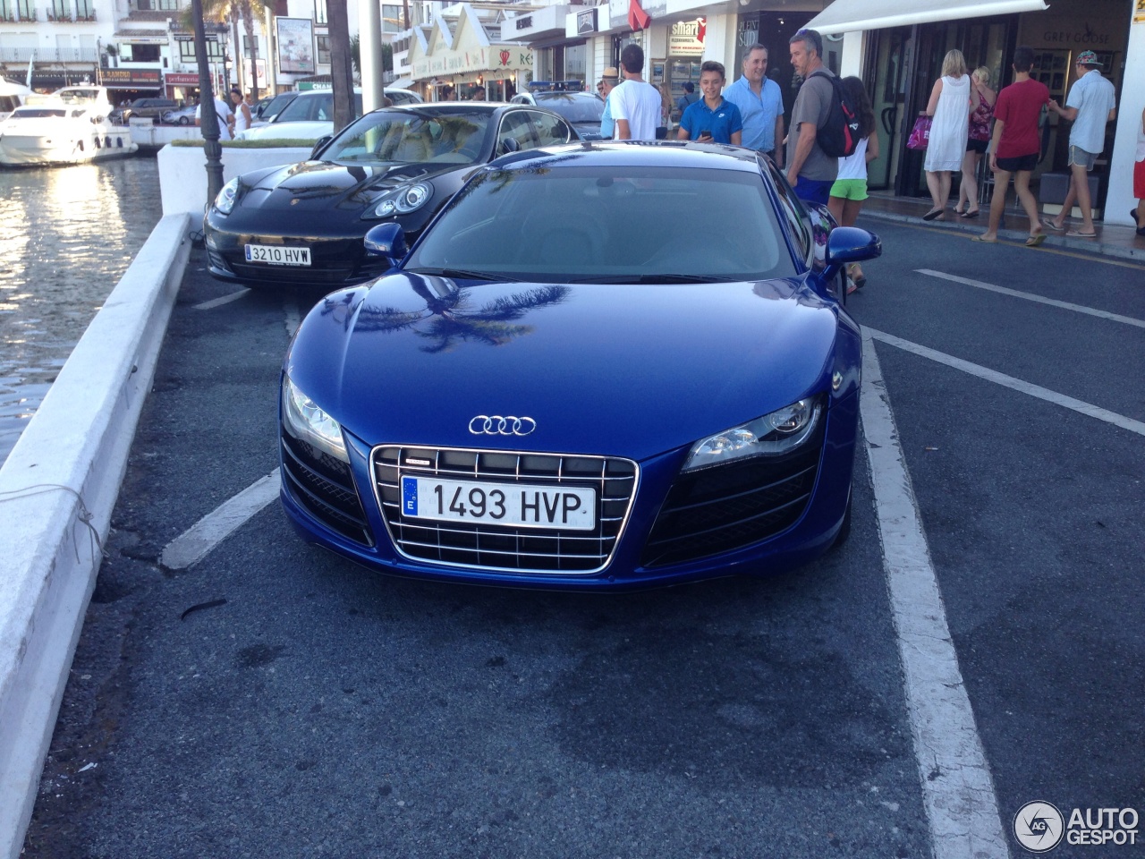 Audi R8 V10