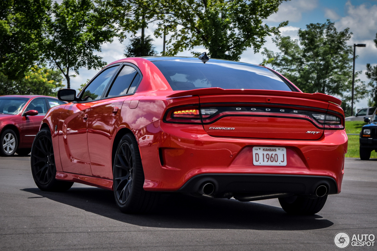 Dodge Charger SRT Hellcat