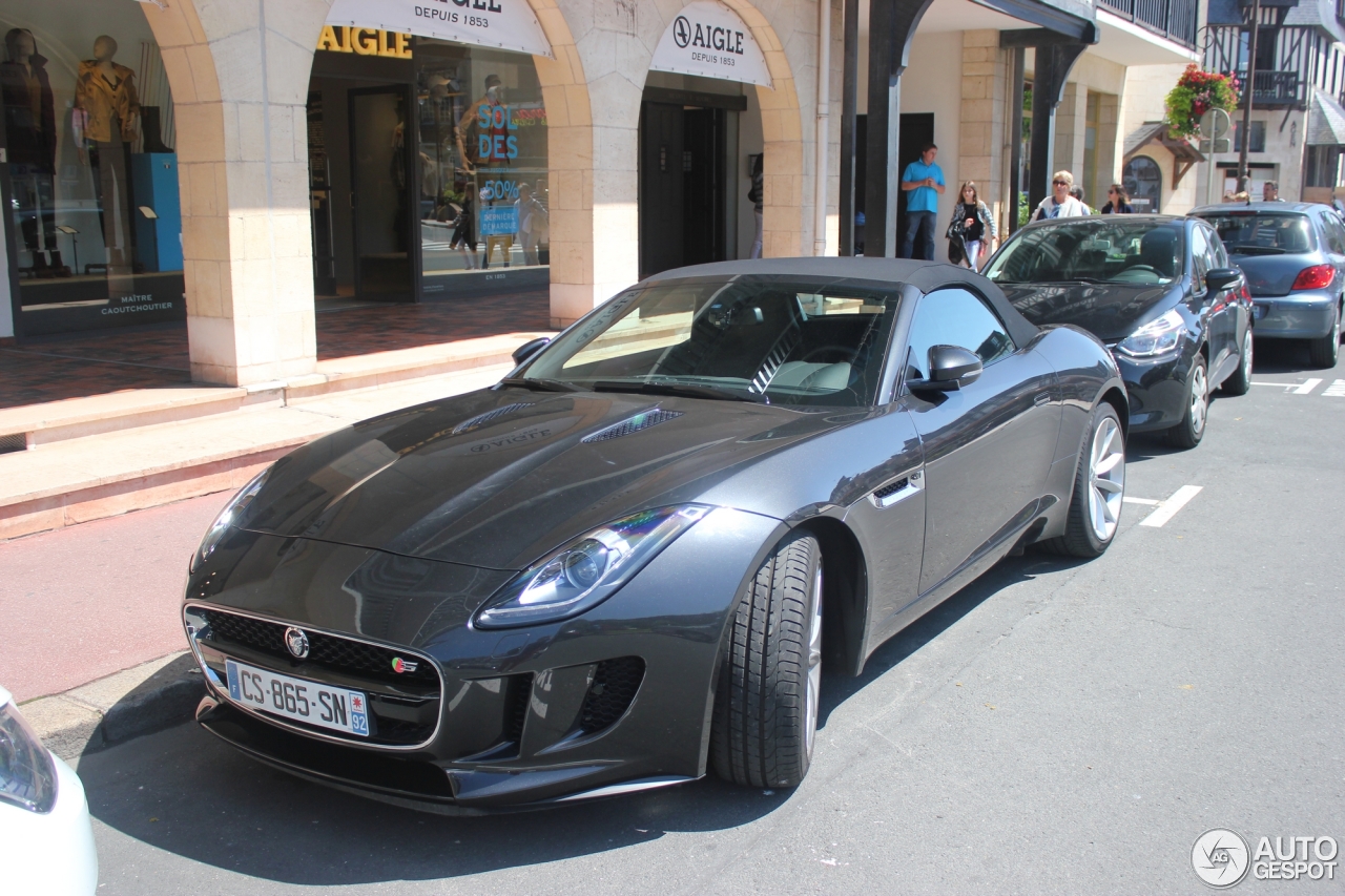 Jaguar F-TYPE S Convertible