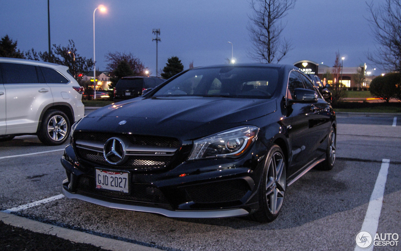 Mercedes-Benz CLA 45 AMG C117