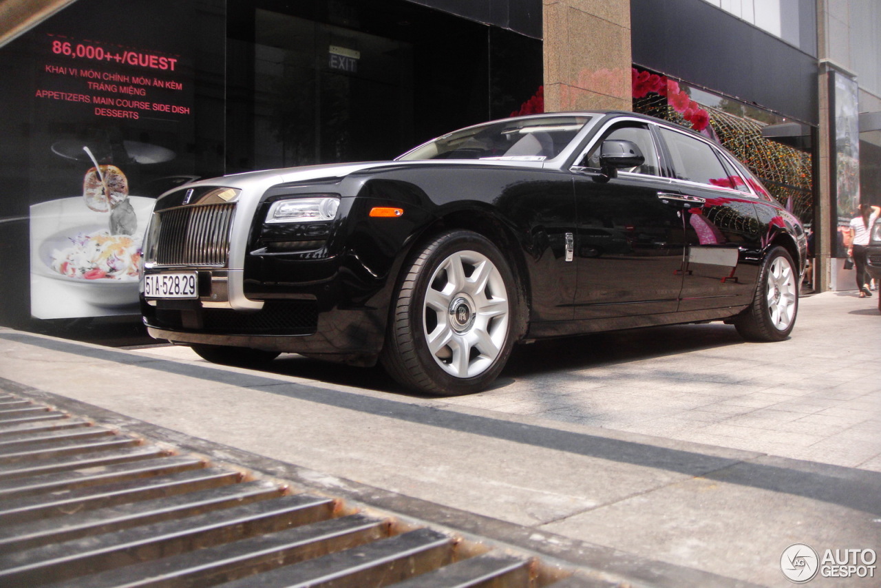 Rolls-Royce Ghost EWB