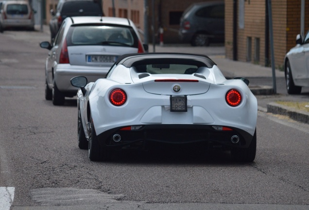 Alfa Romeo 4C Spider