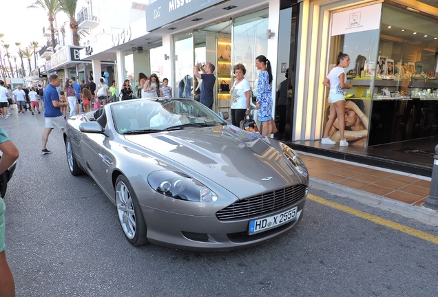 Aston Martin DB9 Volante