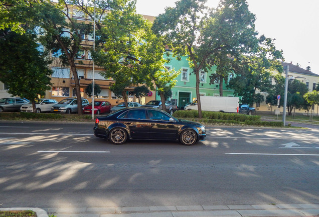 Audi MTM RS4 Sedan