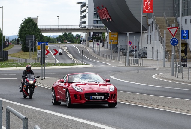 Jaguar F-TYPE S V8 Convertible