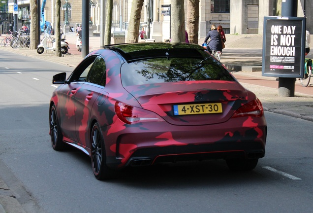 Mercedes-Benz CLA 45 AMG C117