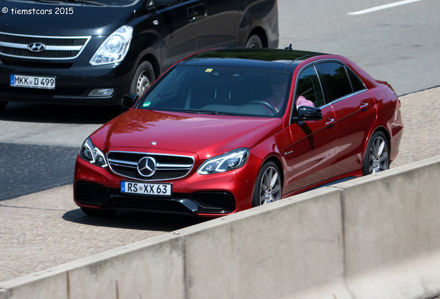 Mercedes-Benz E 63 AMG S W212