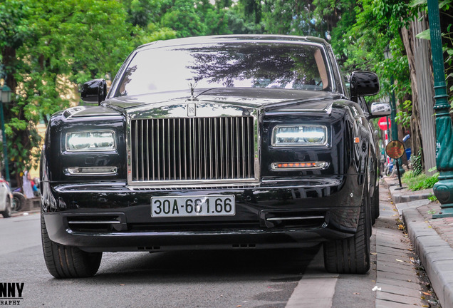 Rolls-Royce Phantom EWB Series II