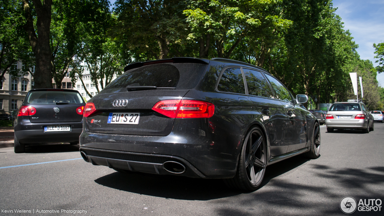 Audi RS4 Avant B8