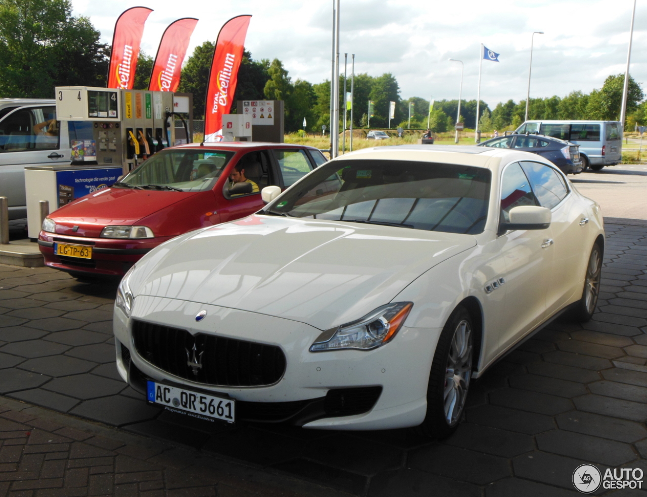 Maserati Quattroporte S 2013