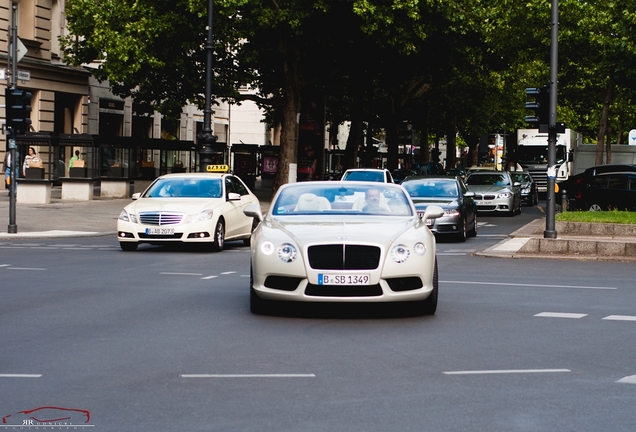 Bentley Continental GTC V8