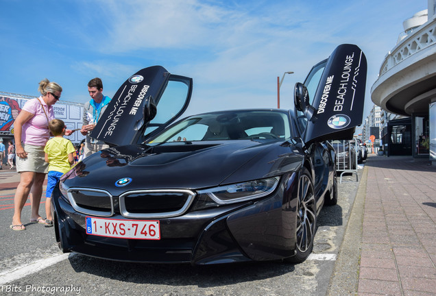 BMW i8