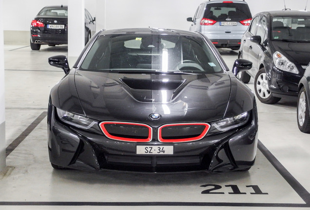 BMW i8