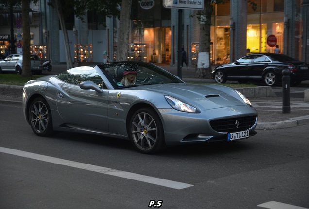 Ferrari California