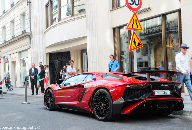 Lamborghini Aventador LP750-4 SuperVeloce