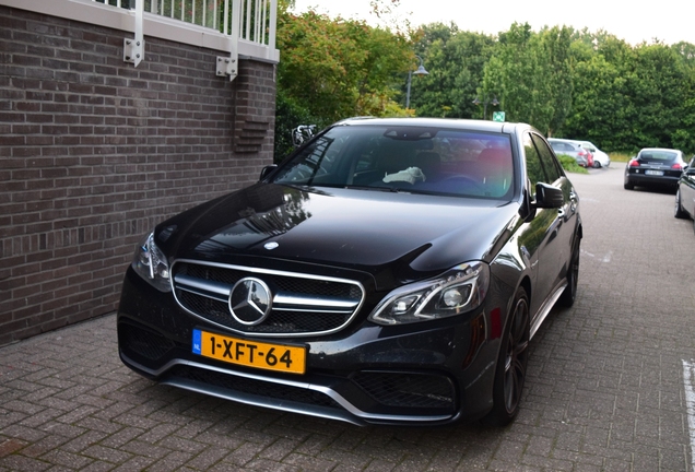 Mercedes-Benz E 63 AMG S W212