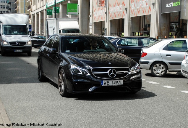 Mercedes-Benz E 63 AMG S W212