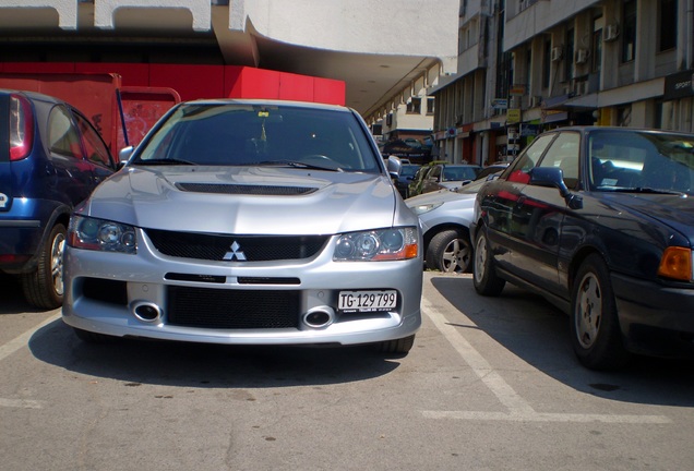 Mitsubishi Lancer Evolution IX