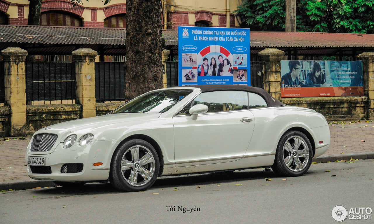 Bentley Continental GTC