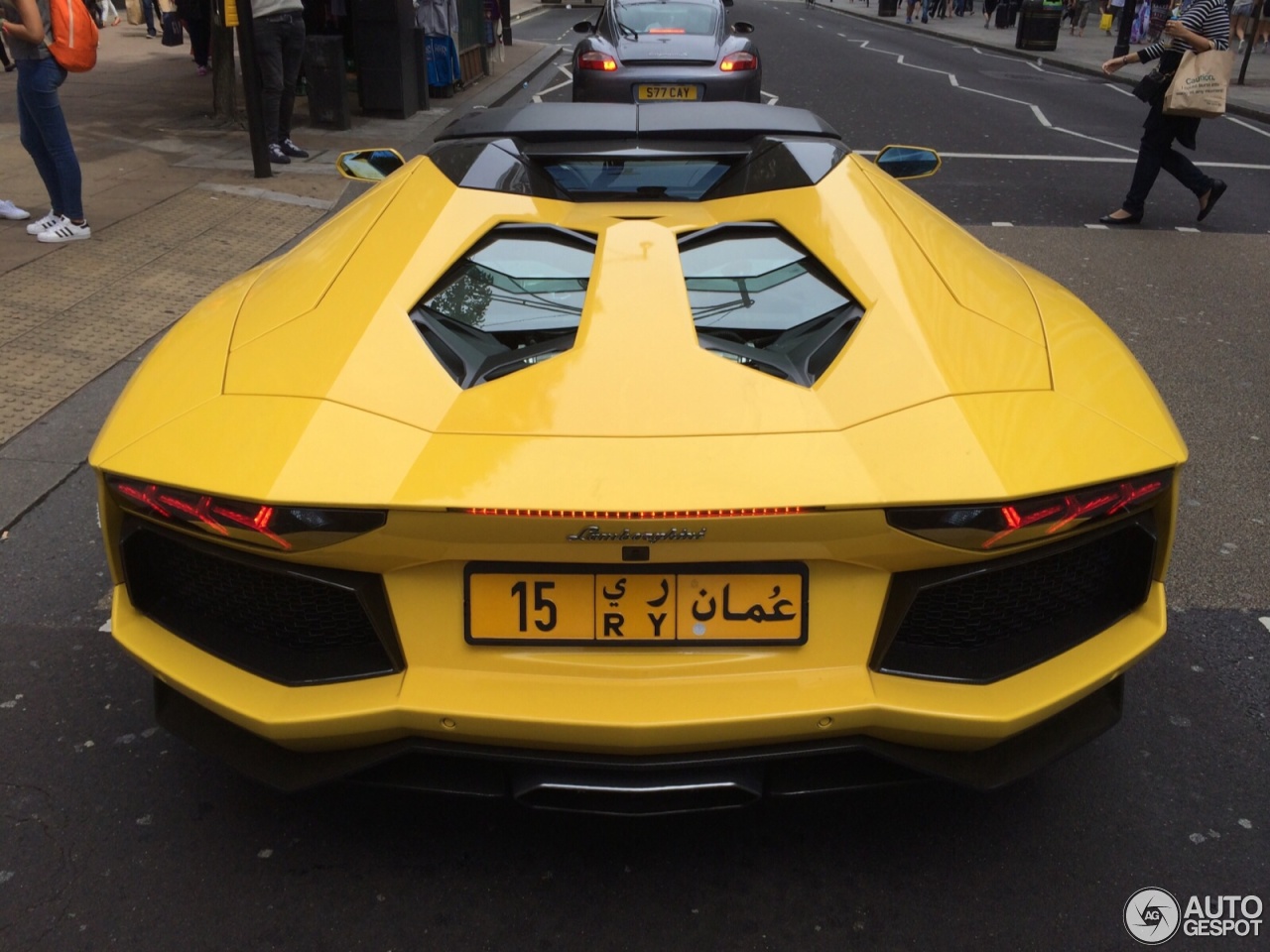 Lamborghini Aventador LP700-4 Roadster