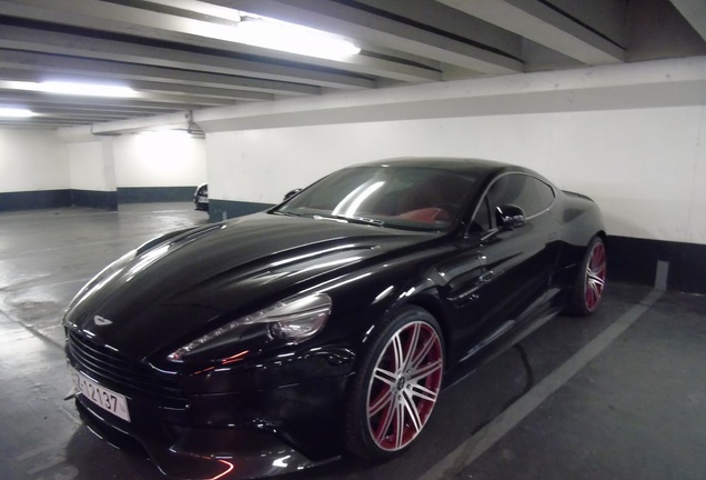 Aston Martin Vanquish 2013