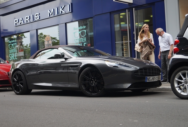 Aston Martin Virage Volante 2011