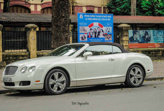 Bentley Continental GTC