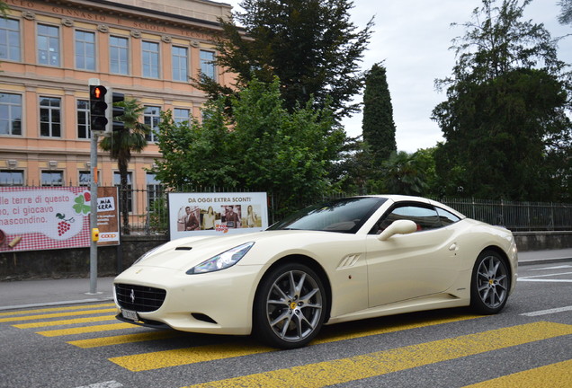 Ferrari California