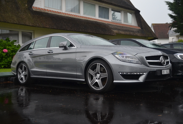 Mercedes-Benz CLS 63 AMG X218 Shooting Brake