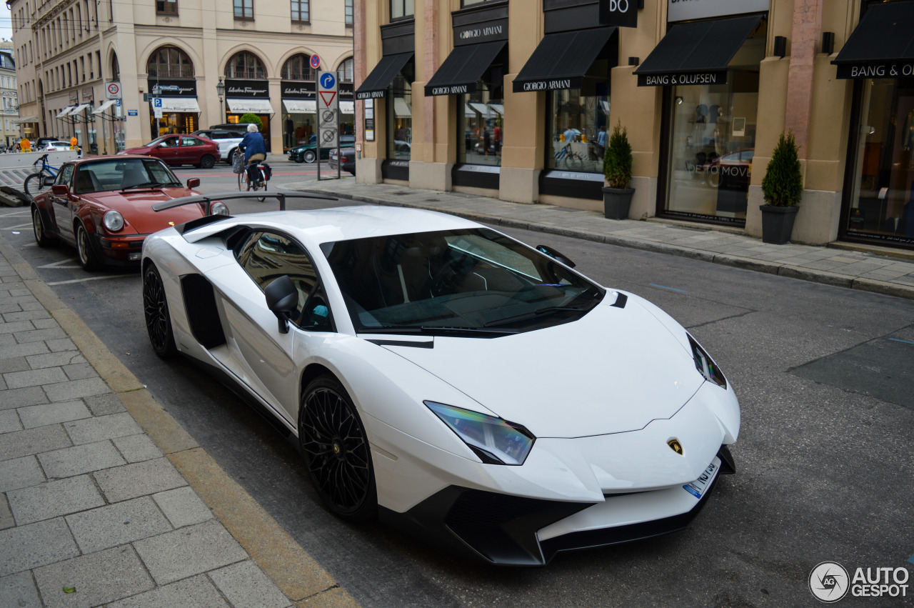 Lamborghini Aventador LP750-4 SuperVeloce