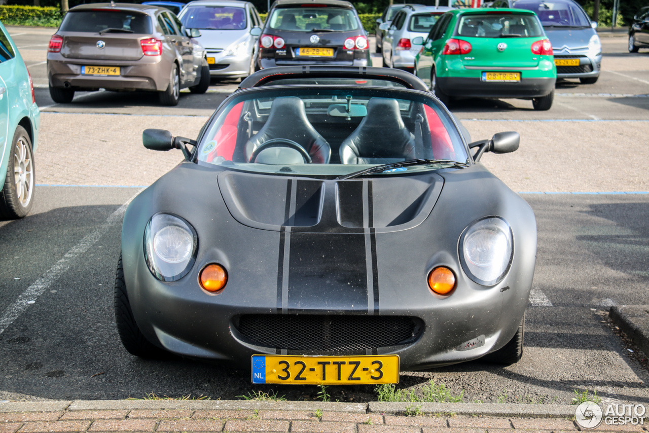 Lotus Elise met Ferrari looks?