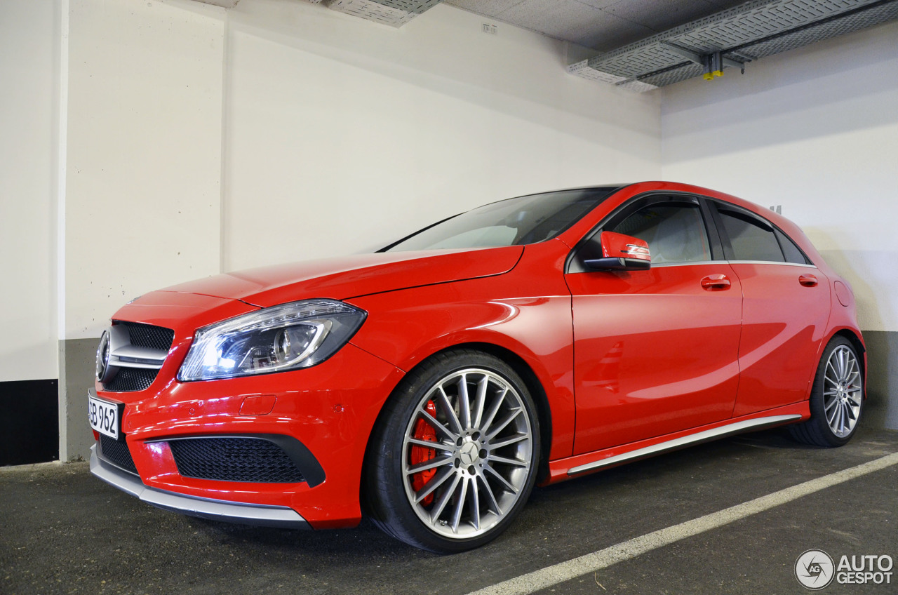 Mercedes-Benz A 45 AMG