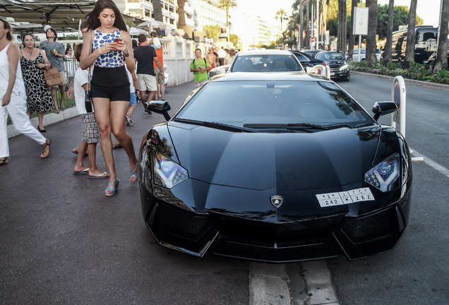 Lamborghini Aventador LP700-4