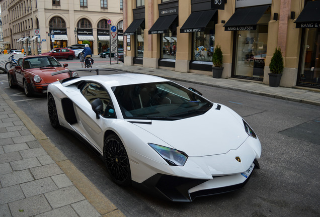 Lamborghini Aventador LP750-4 SuperVeloce