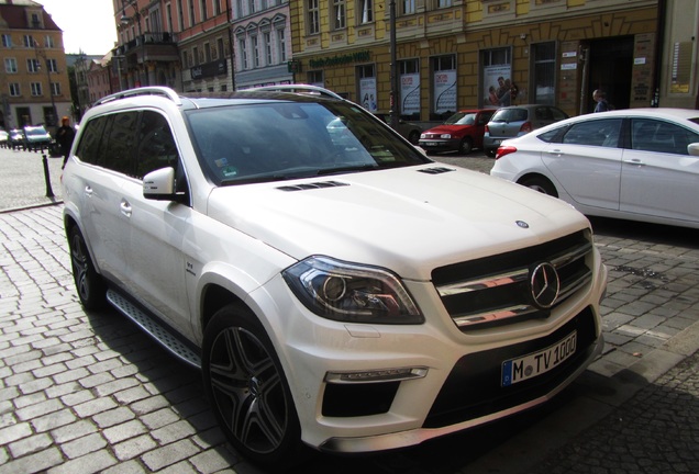 Mercedes-Benz GL 63 AMG X166