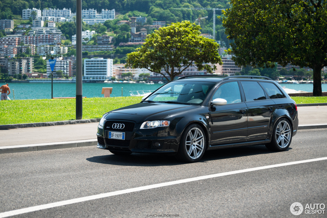 Audi RS4 Avant B7