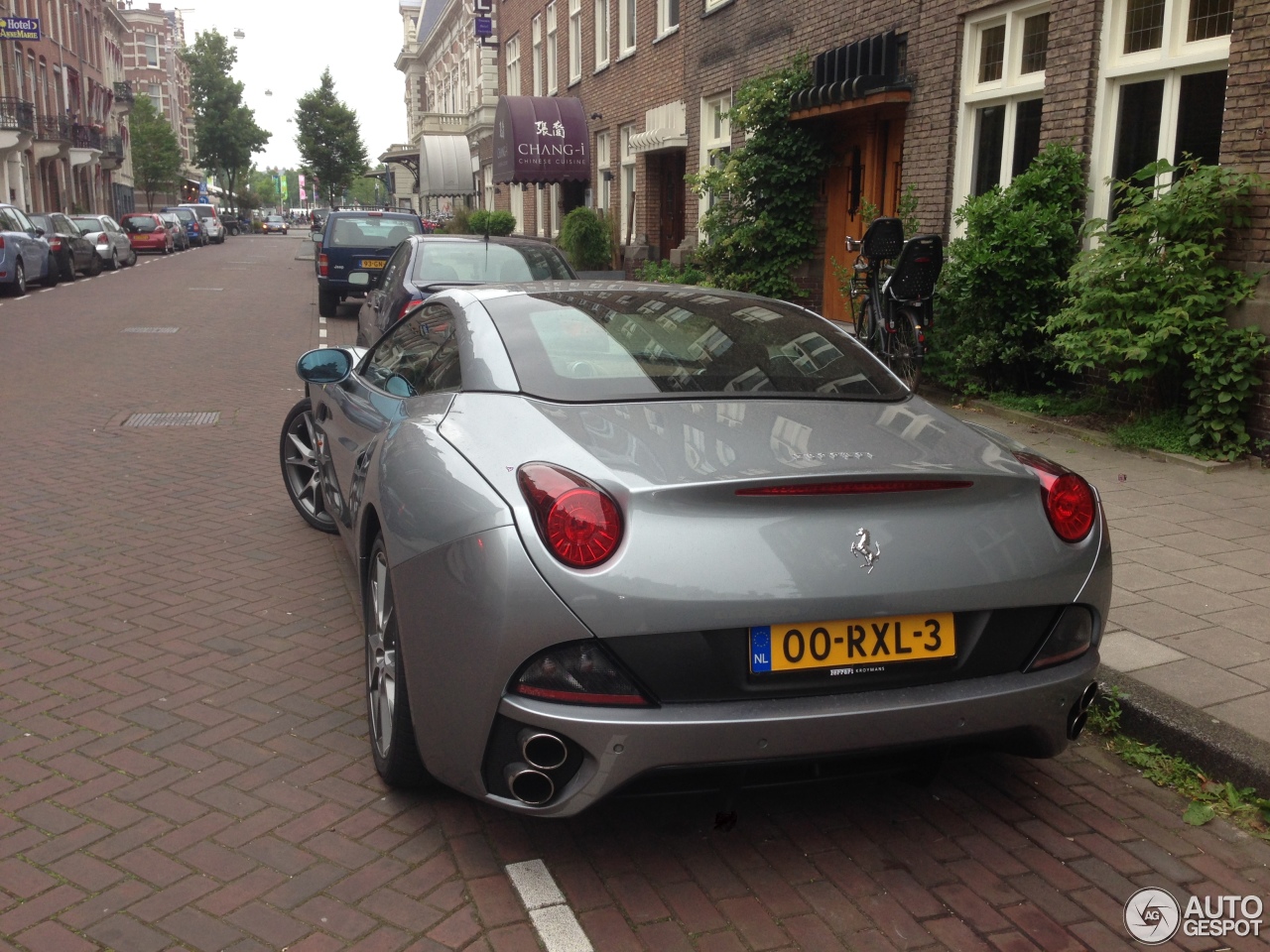 Ferrari California